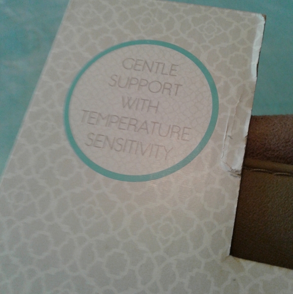 🌺 NWT Waverly Tan Memory Foam Slippers - Picture 10 of 10